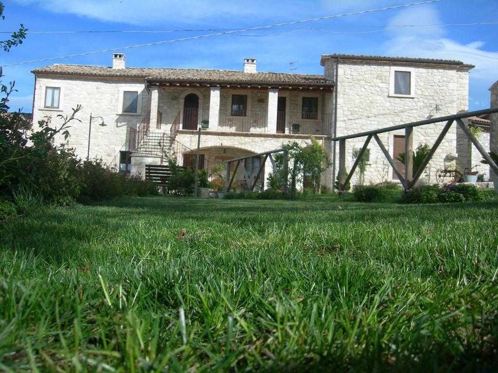 Agriturismo Borgo San Martino アッバテッジョ エクステリア 写真